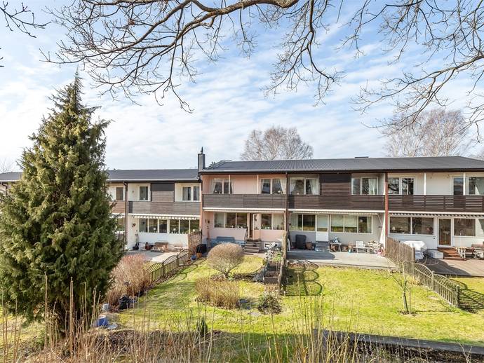 6 rok · 113 m² · Gamla Södertäljevägen 149C