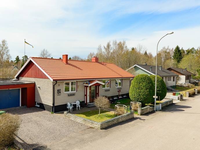 3 rok · 104 m² · Gyllenstedts väg 9