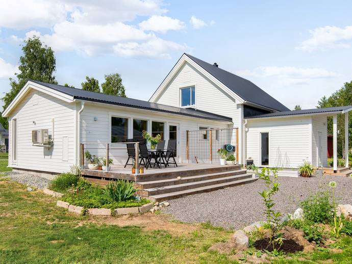 6 rok · 202 m² · Klöverträsk byaväg 43