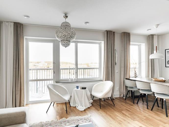 3 rok · 78 m² · NORRA PARKPROMENADEN 39