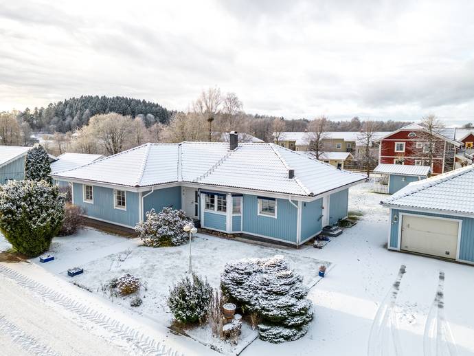 5 rok · 143 m² · Vävstolsvägen 4