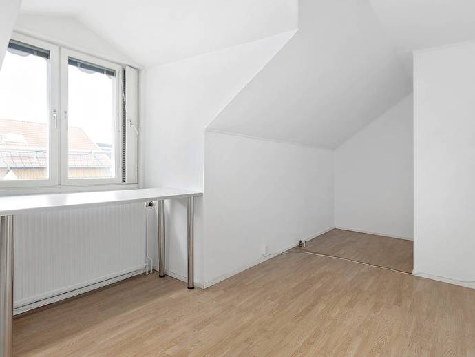 1 rok · 33,6 m² · Fältjägarvägen 35A