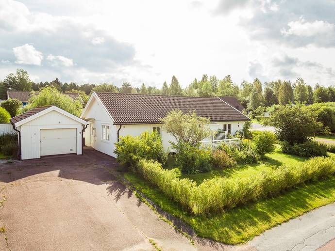 4 rok · 91 m² · Trastvägen 2