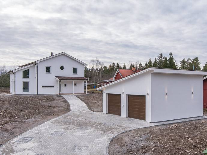 6 rok · 190 m² · Bolmörtsvägen 13