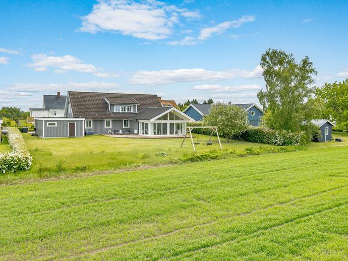 6 rok · 233 m² · Äringsvägen 19
