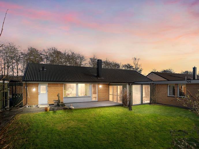 5 rok · 152 m² · Aplakärrsvägen 3