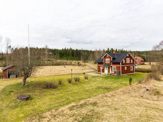 4 rok · 107 m² · Kårrud 42
