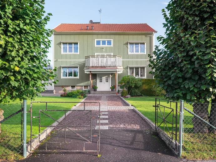 8 rok · 268 m² · Nordostpassagen 8