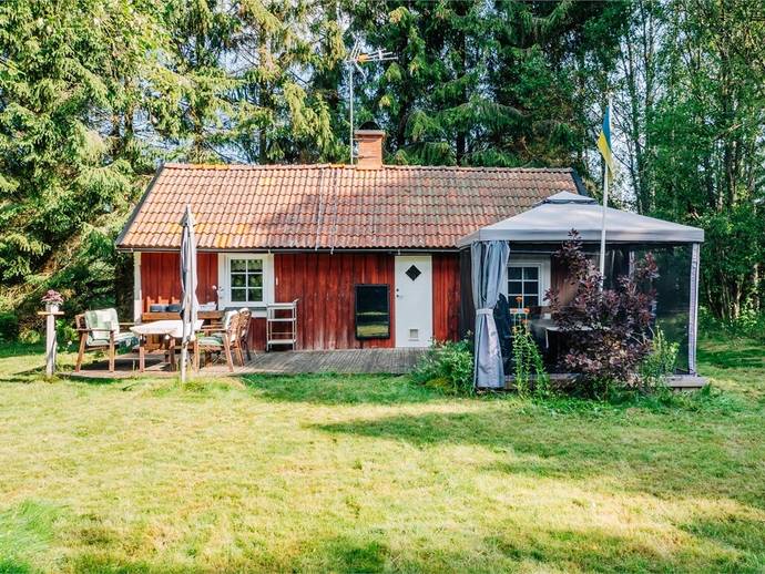 2 rok · 30 m² · Synnerby Isakstorp 1