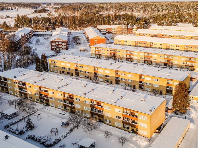2 rok · 65 m² · Västerleden 66