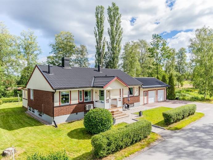 6 rok · 108 m² · Ringvägen 10
