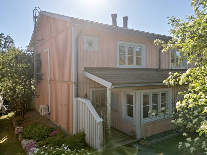 4 rok · 88 m² · Vitmossevägen 8