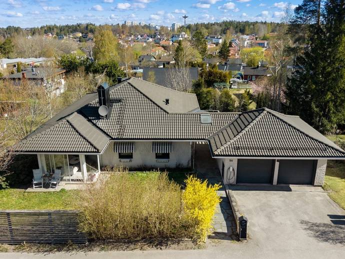 9 rok · 136 m² · Korpvägen 54