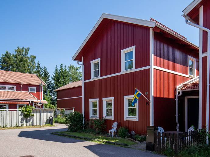 6 rok · 143 m² · Gitarrvägen 15