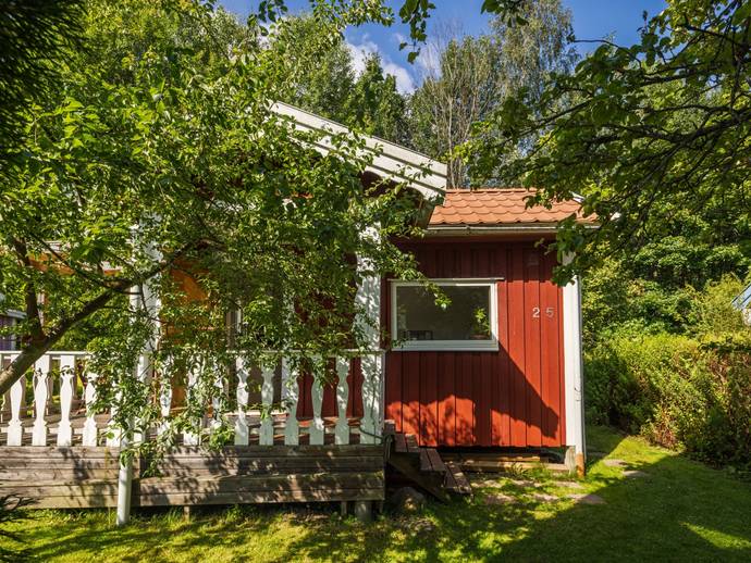1 rok · 15 m² · Klaremossevägen Odlarföreningen stuga 25