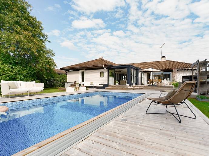8 rok · 151 m² · Jaktstigen 11