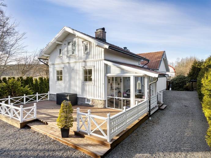 5 rok · 154,6 m² · Strandhemsvägen 4