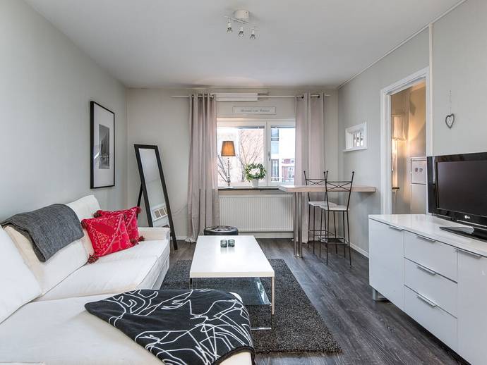 1 rok · 36,9 m² · Fridhemsplan 4A