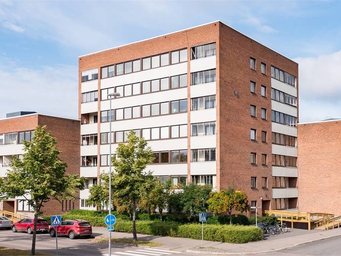 4 rok · 93 m² · Eriksgatan 14