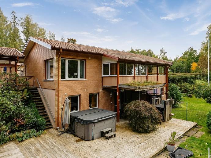 4 rok · 110 m² · Spolvägen 19