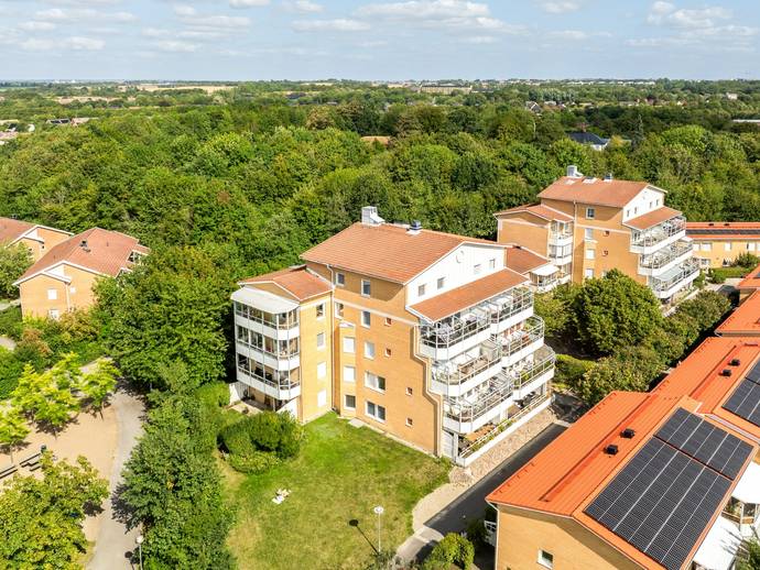 3 rok · 56 m² · Gunnesbovägen 24