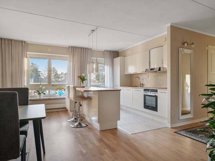 2,5 rok · 78,5 m² · Bromsbodavägen 73