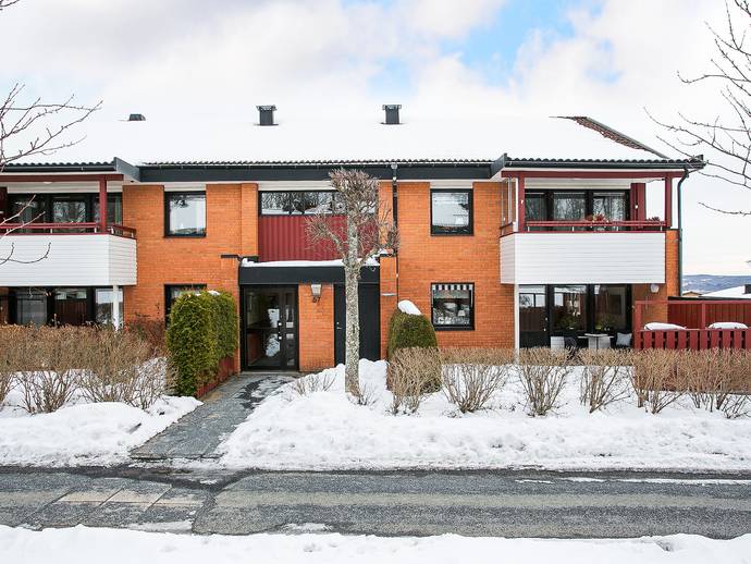 3 rok · 77,4 m² · Valhallavägen 57