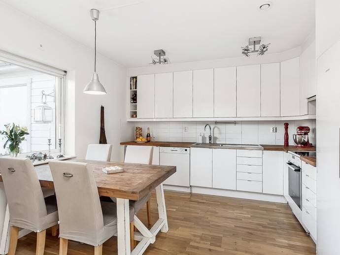 3 rok · 80 m² · Björkhagsvägen 12A