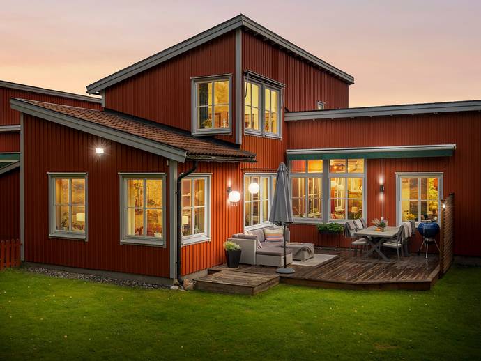 4 rok · 121 m² · Fagottvägen 43