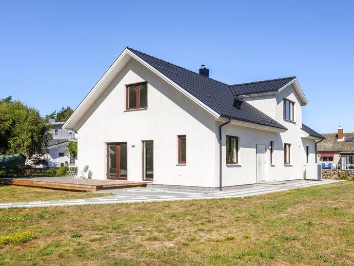 6 rok · 200 m² · Garpenvägen 95B