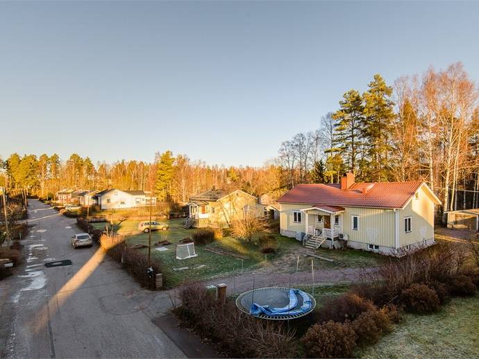 5 rok · 129 m² · Fältgatan 13