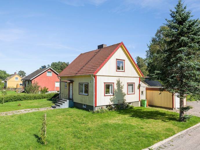 4 rok · 99 m² · Hässlehultsgatan 25