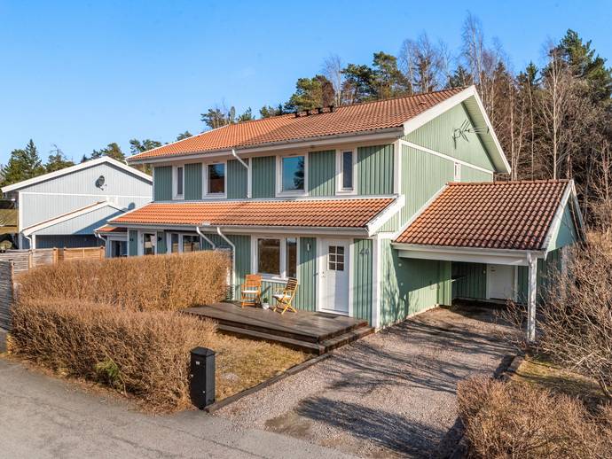 4 rok · 108 m² · Harsjövägen 4 A