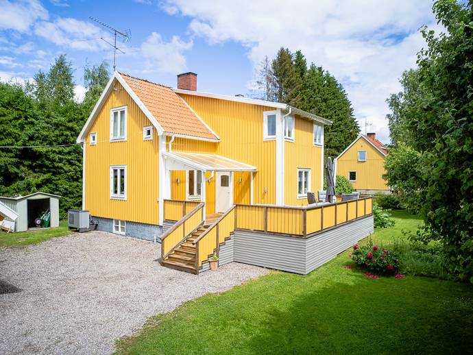 8 rok · 167 m² · Västerleden 22