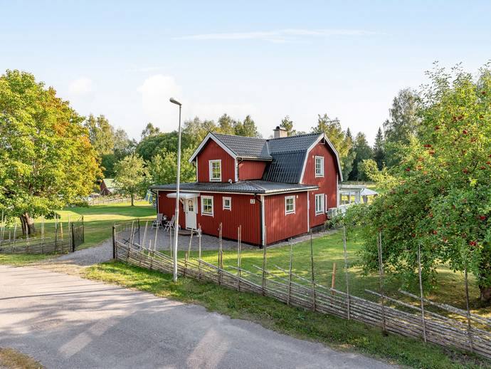 3 rok · 118 m² · Slåttervägen 12