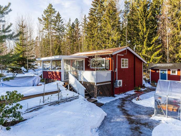 2 rok · 43 m² · Bladmyravägen 35
