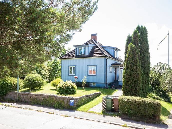 4 rok · 89 m² · Karlbergsvägen 19