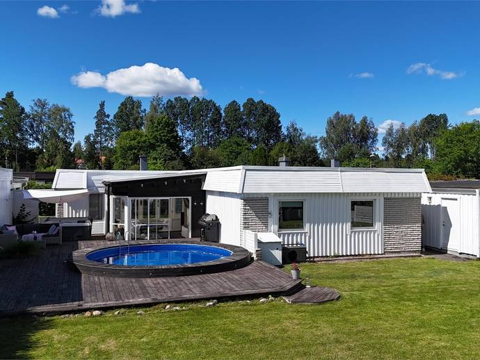 4 rok · 110 m² · Längsvägen 5