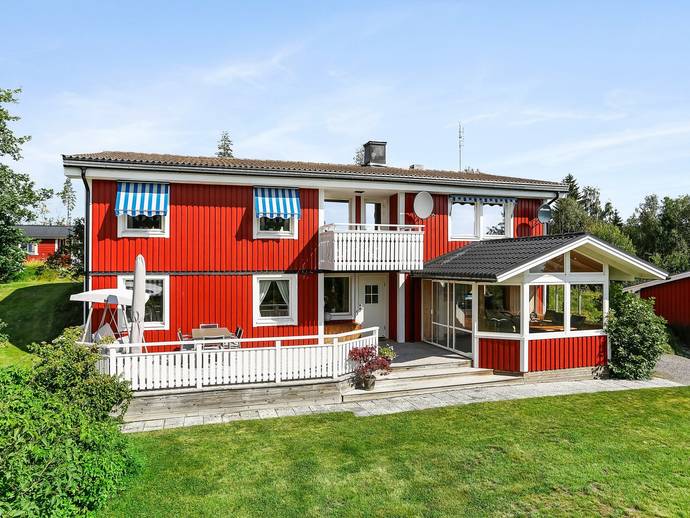 6 rok · 177 m² · Ramsås 304