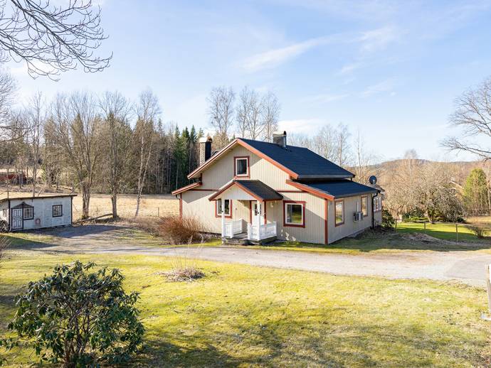 3 rok · 128 m² · Enetsvägen 76
