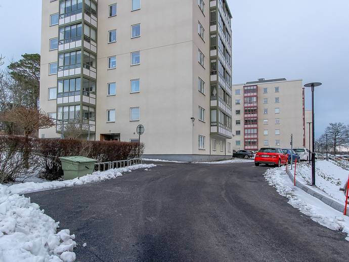 3 rok · 71 m² · Hunnemaravägen 17