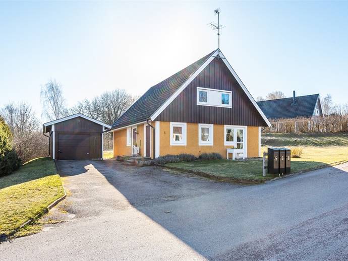 4 rok · 142 m² · Kornvägen 5