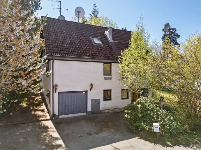 6 rok · 186 m² · Kapellvägen 21