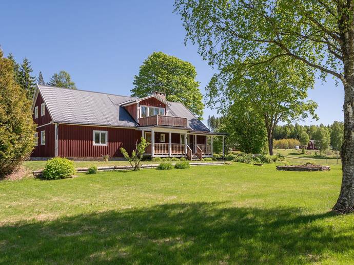 8 rok · 200 m² · Slobyn Övre Affären 1