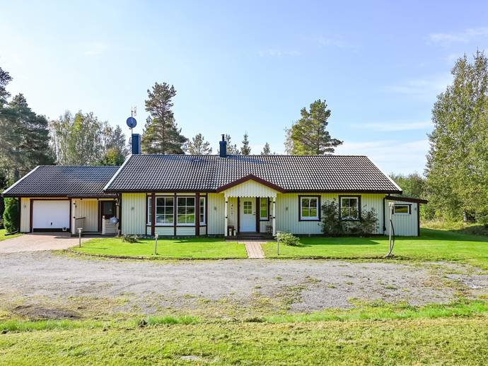 5 rok · 129 m² · Dombäcksmark 102