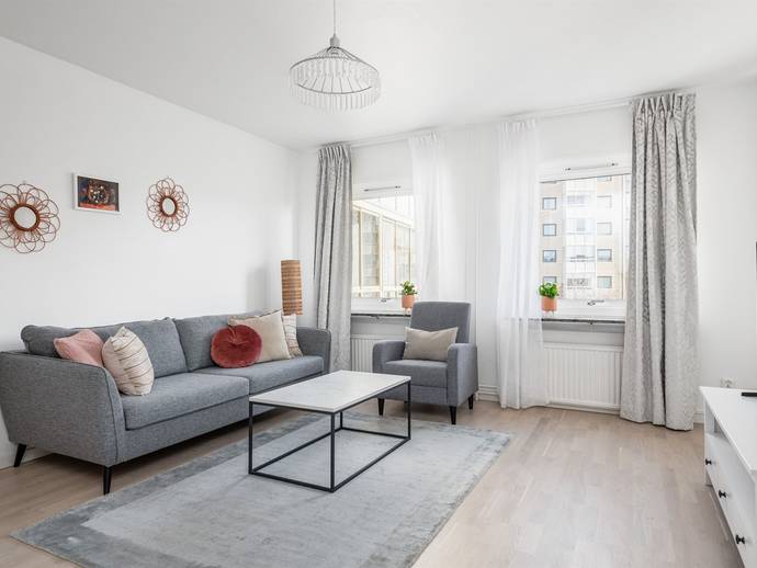 2,5 rok · 70 m² · Reenstiernagatan 24