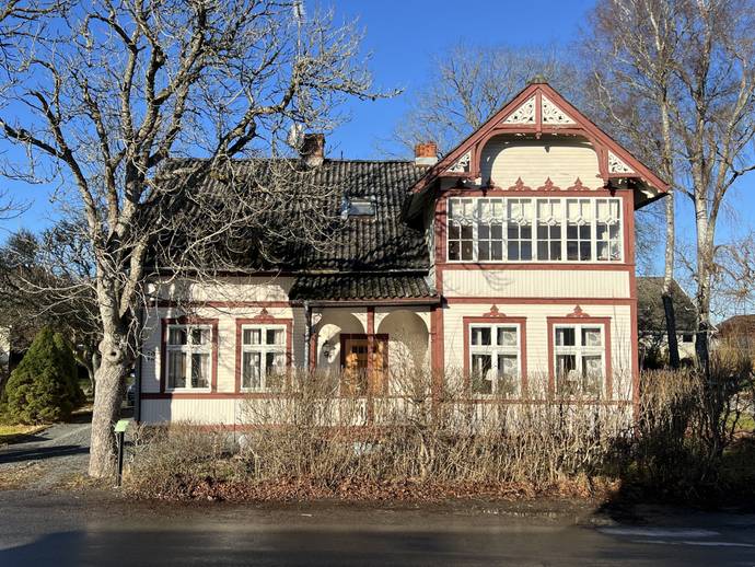 5 rok · 207 m² · Karlagatan 12