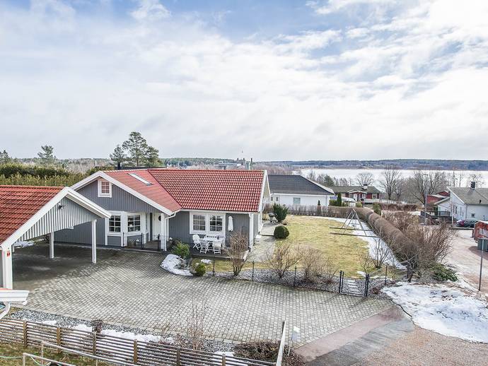 7 rok · 146 m² · Vadarstigen 4