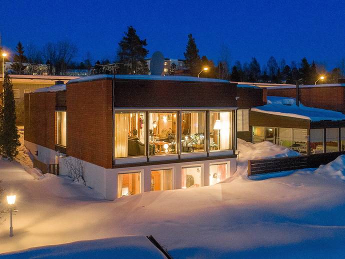 8 rok · 135 m² · Skogsgatan 32