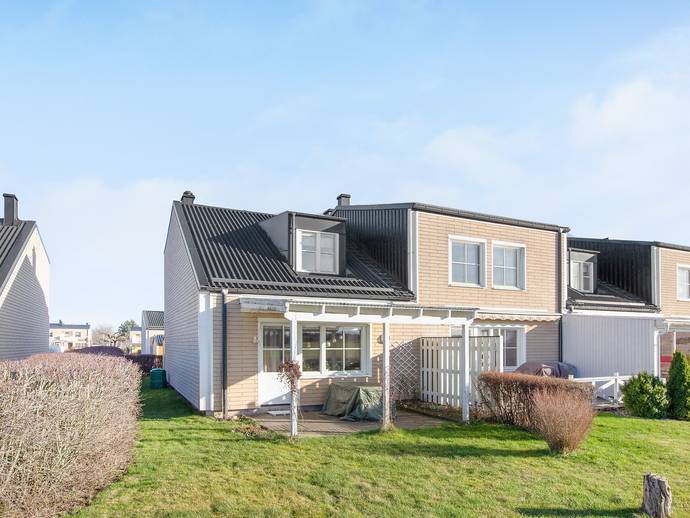 3 rok · 82,5 m² · Himnavägen 122